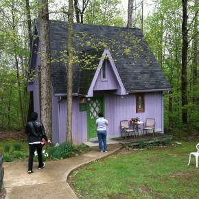 A Side Adventure: Ravenwood&nbsp;Castle