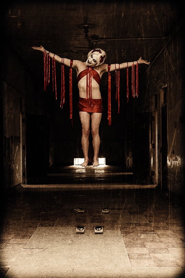 10154062_684960554875673_204060030_n